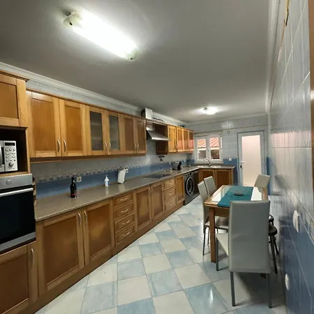 Visconde House בית נופש פניש